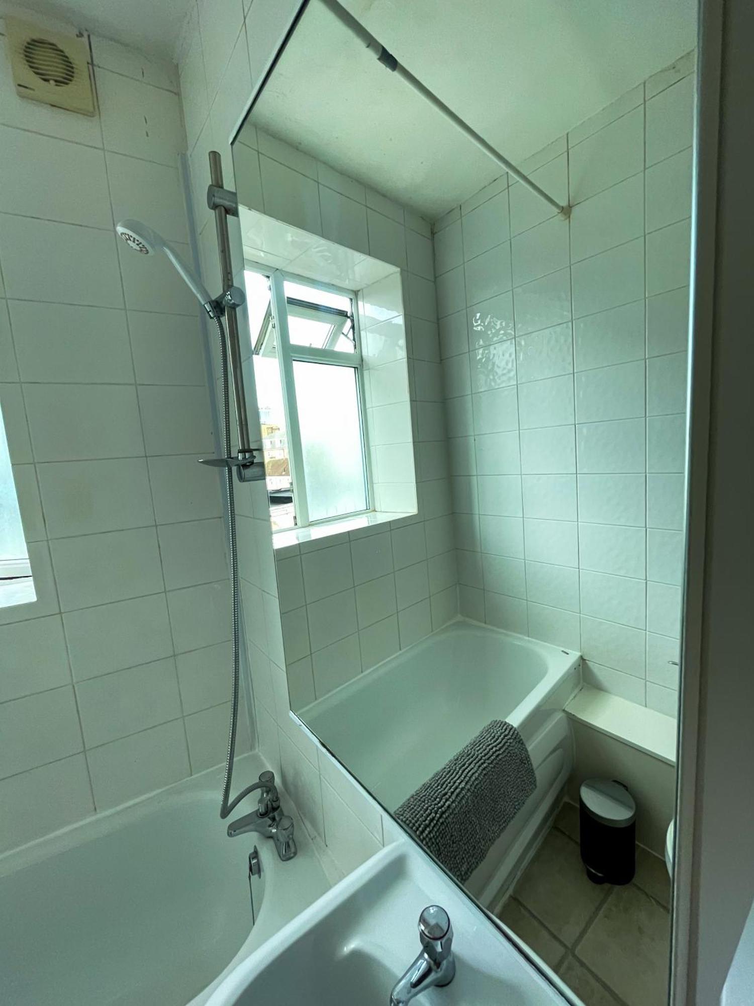Stay In Euston London Bagian luar foto